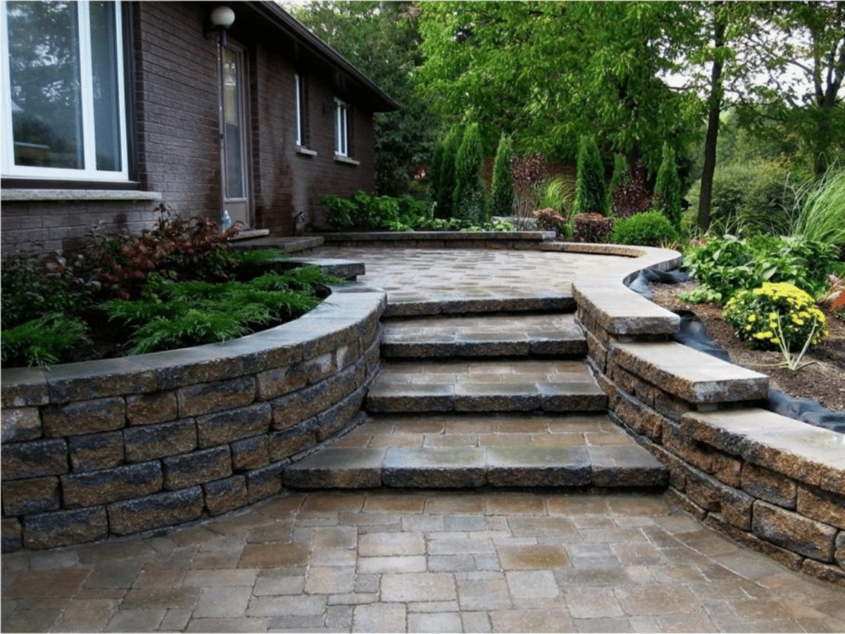 Paramount Landscaping - Interlock Stairs