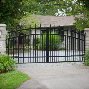 Paramount Landscaping - Iron Fence Installation - Landscapers in Ontario