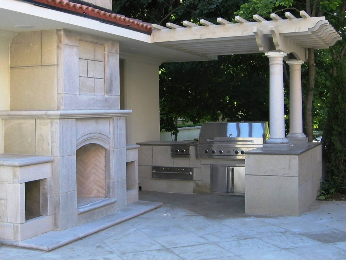 Paramount Landscaping - Fire Features Design and Installation